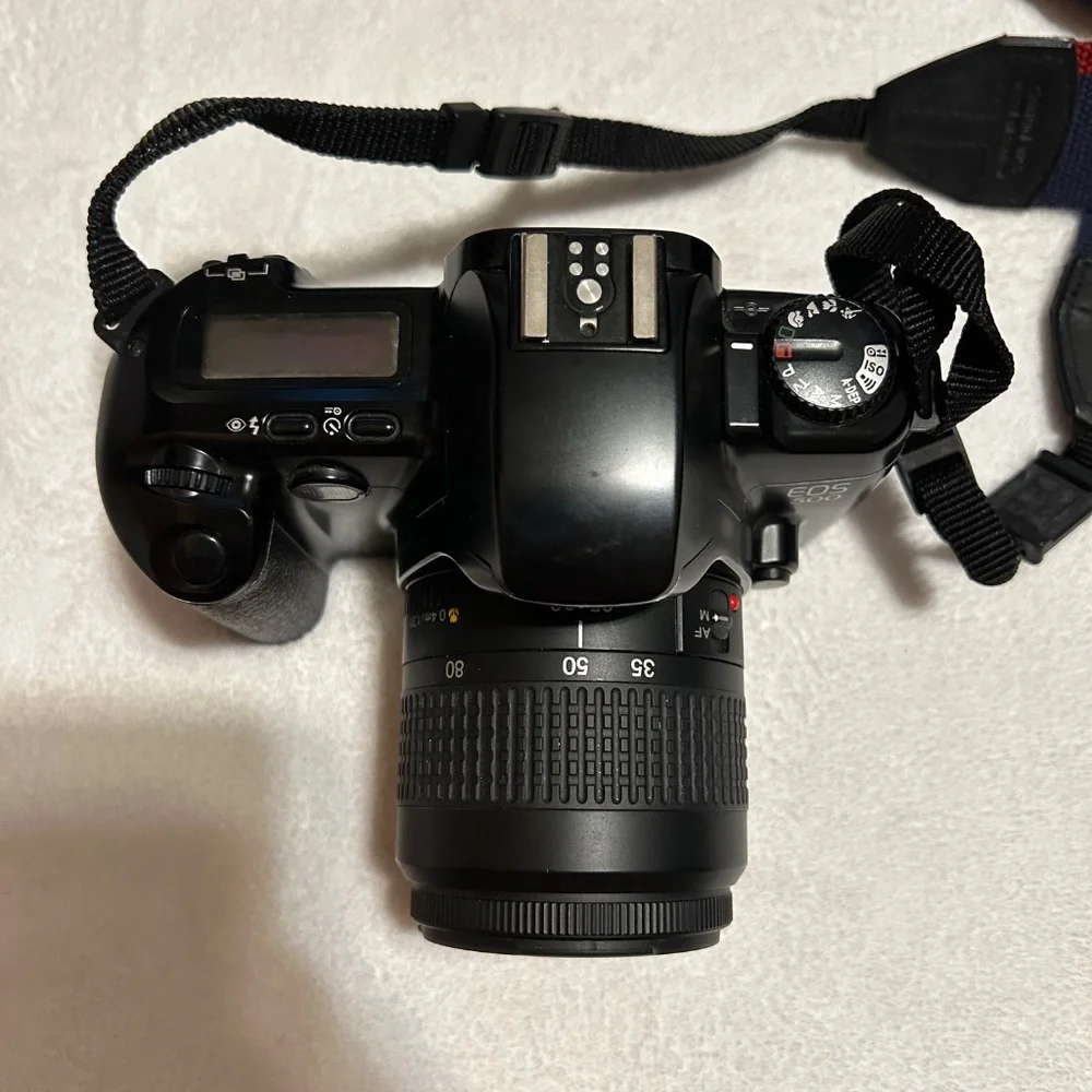 Canon EOS 500 Camera